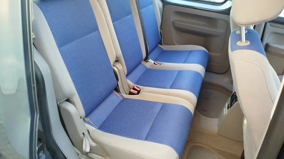 VOLKSWAGEN Caddy -