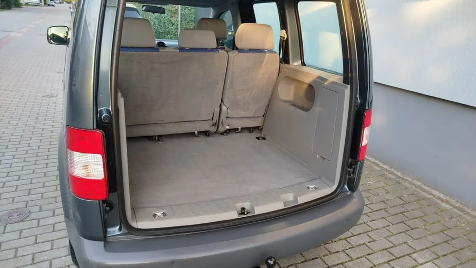 VOLKSWAGEN Caddy -
