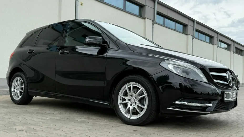 MERCEDES-BENZ B Klasa -