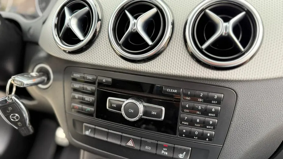MERCEDES-BENZ B Klasa -