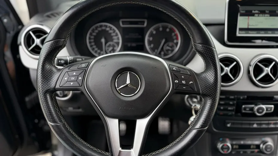 MERCEDES-BENZ B Klasa -