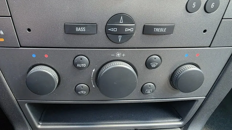 OPEL Vectra -