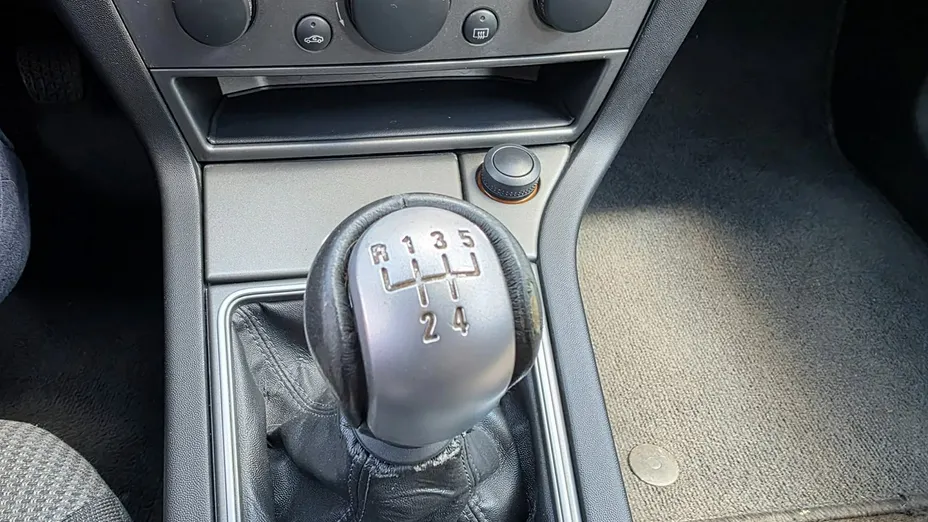 OPEL Vectra -