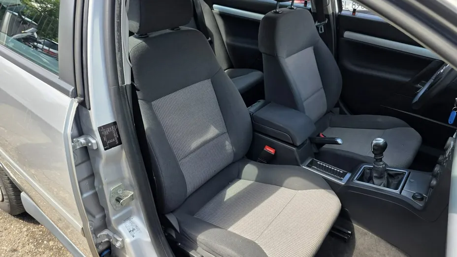 OPEL Vectra -