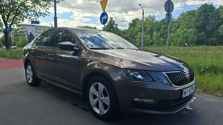 SKODA Octavia -