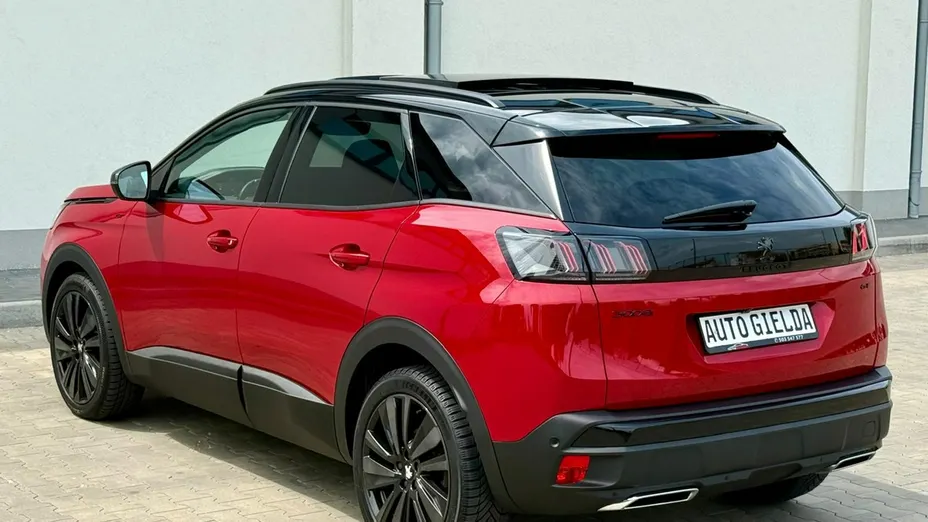 PEUGEOT 3008 -