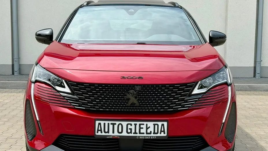 PEUGEOT 3008 -