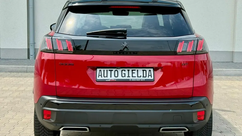 PEUGEOT 3008 -