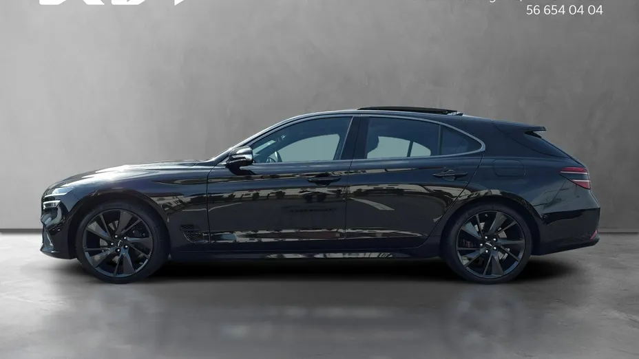 Genesis G70 -