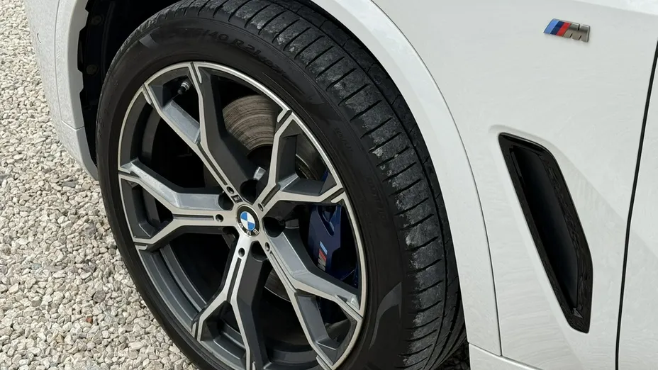 BMW X5 -