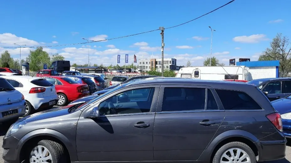 OPEL Astra -