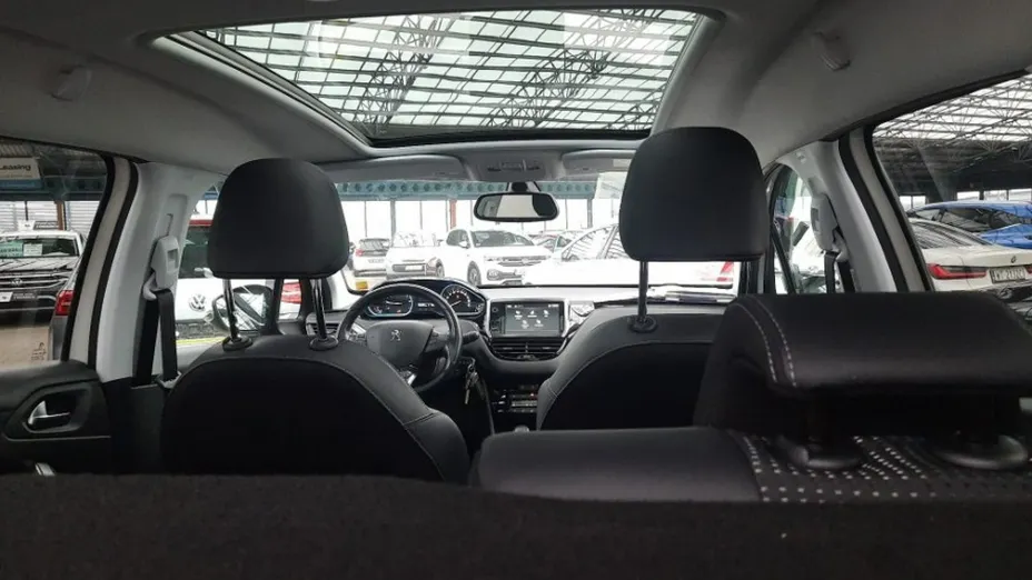 PEUGEOT 2008 -