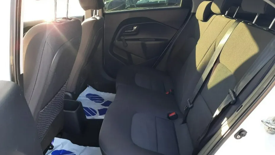 KIA Rio -