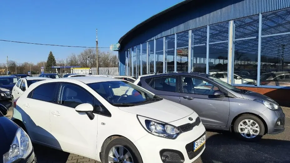 KIA Rio -