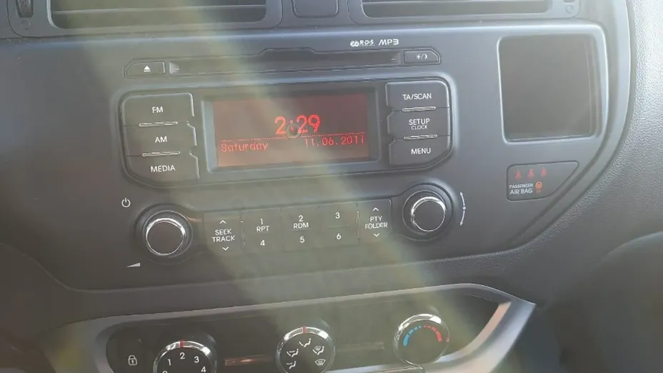 KIA Rio -