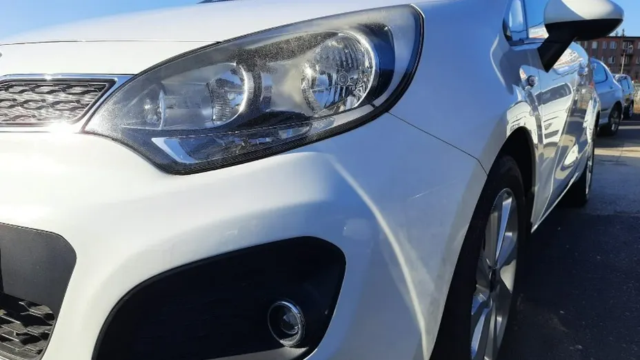 KIA Rio -