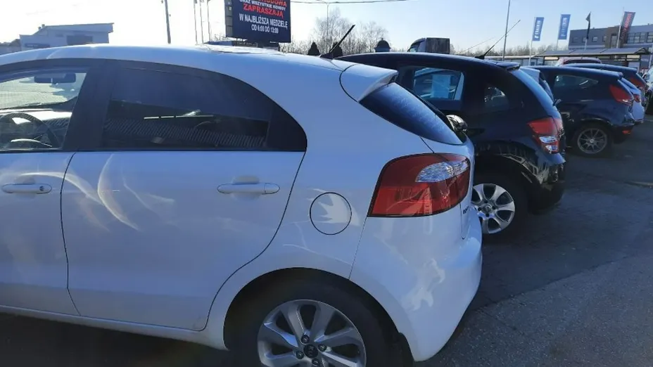 KIA Rio -