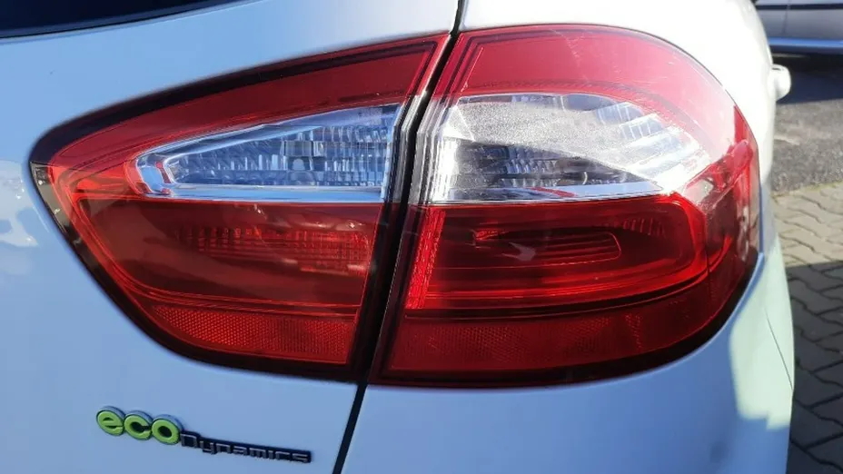 KIA Rio -