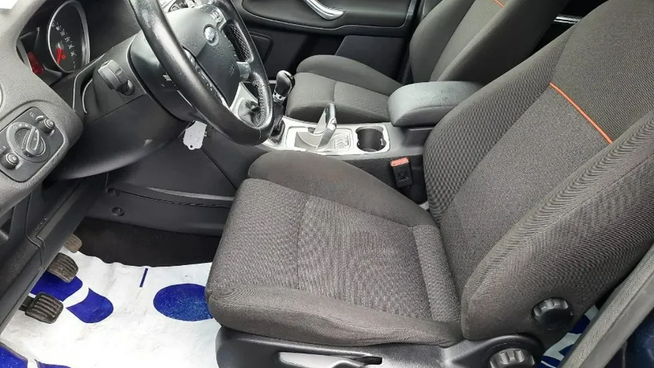 FORD S-MAX -