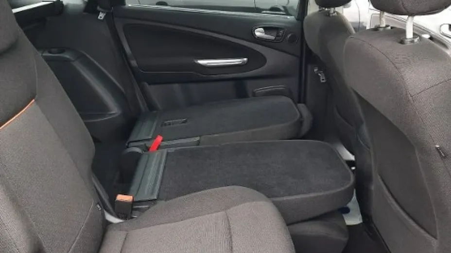 FORD S-MAX -