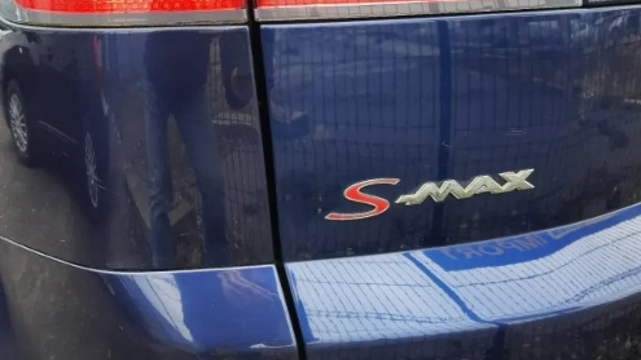 FORD S-MAX -