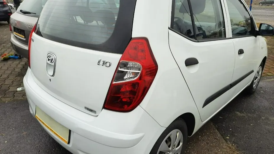 HYUNDAI i10 -
