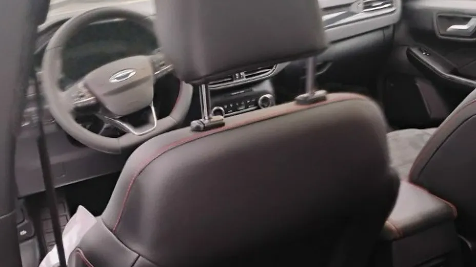 FORD Kuga -