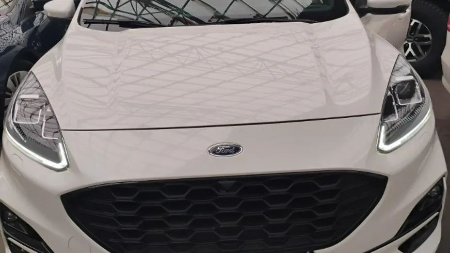 FORD Kuga -