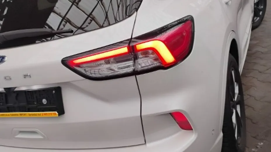FORD Kuga -