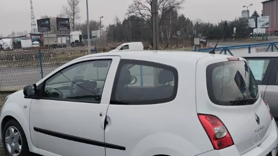 RENAULT Twingo -