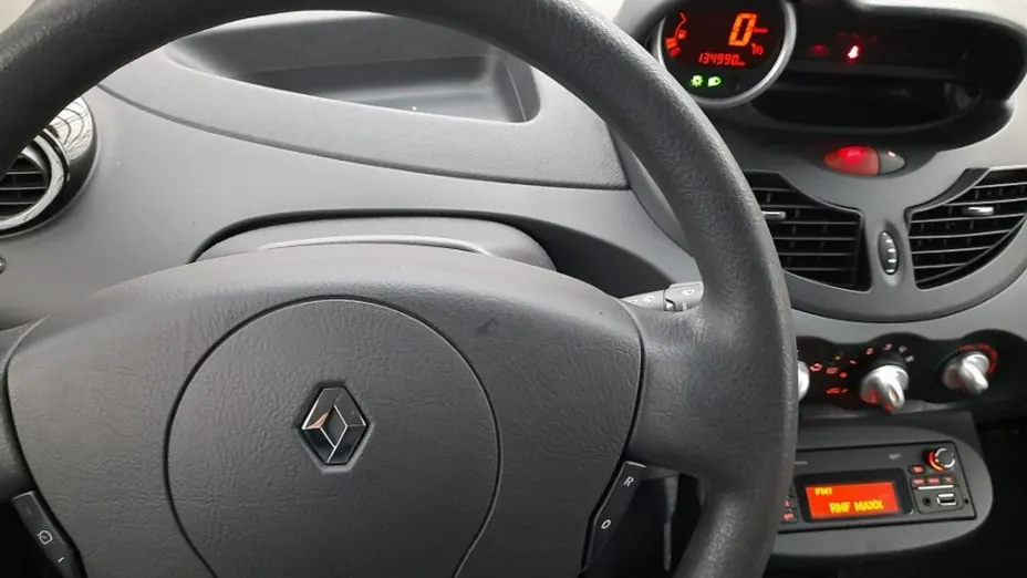 RENAULT Twingo -