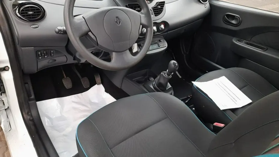 RENAULT Twingo -