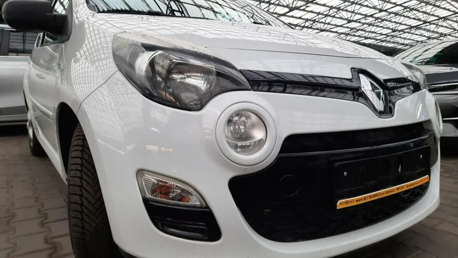 RENAULT Twingo -
