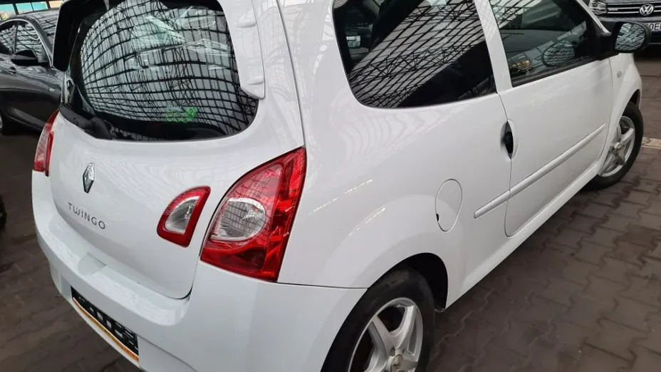 RENAULT Twingo -