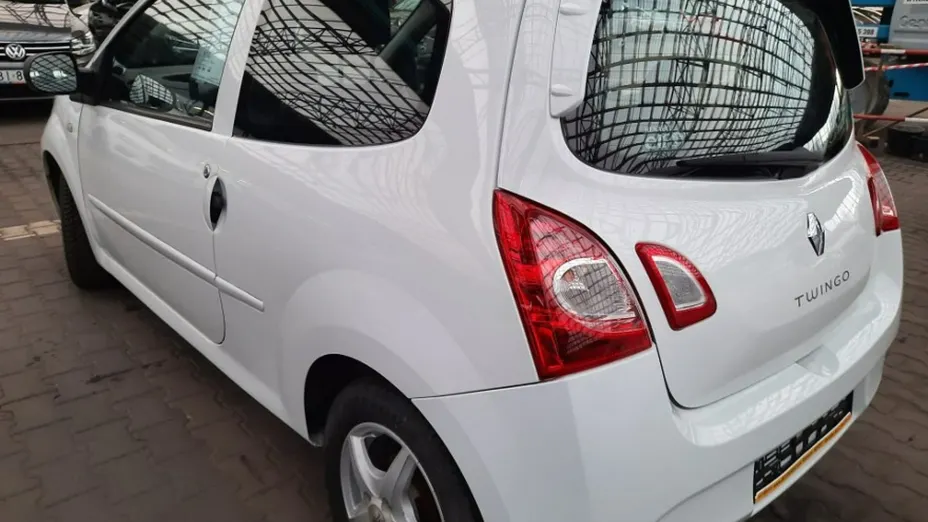 RENAULT Twingo -