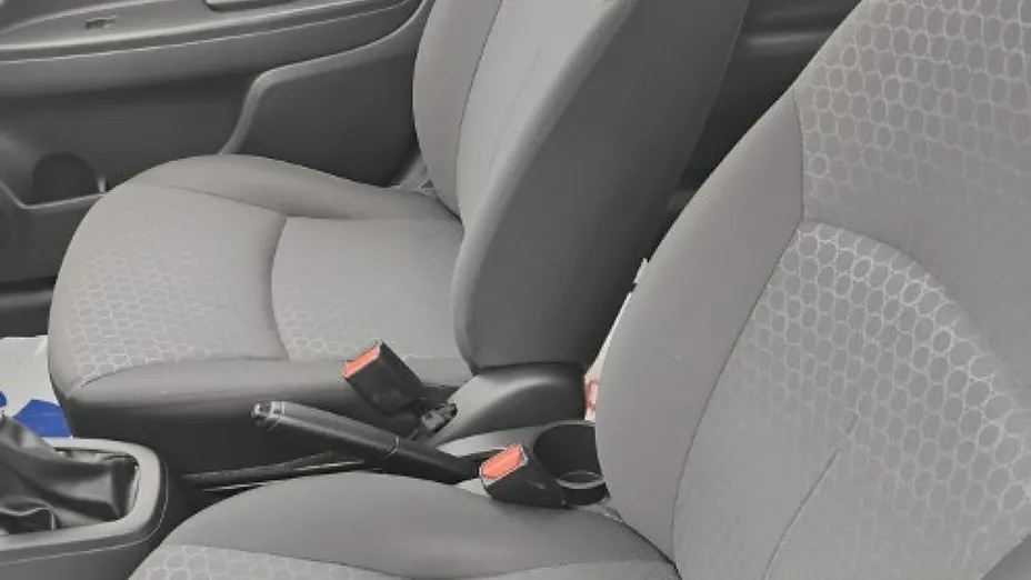 MITSUBISHI Space Star -