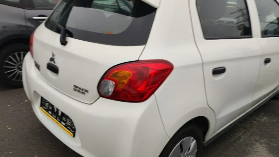 MITSUBISHI Space Star -