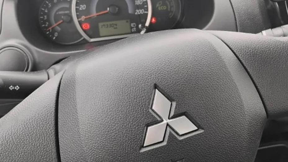 MITSUBISHI Space Star -