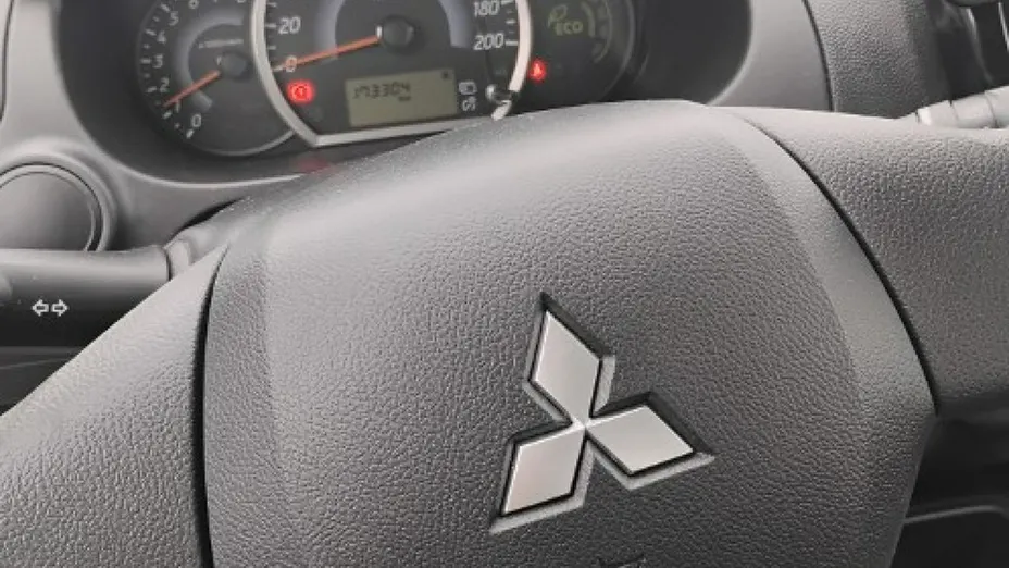 MITSUBISHI Space Star -