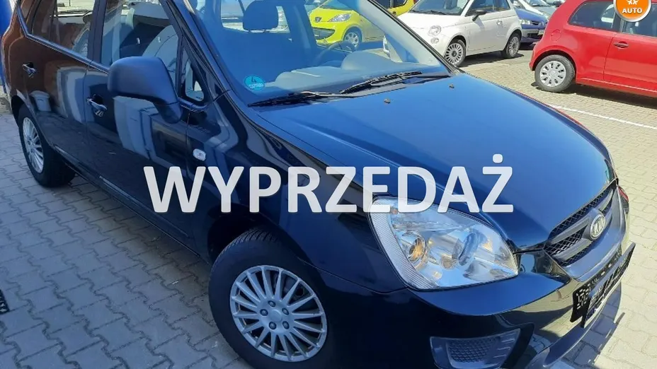 KIA Carens -