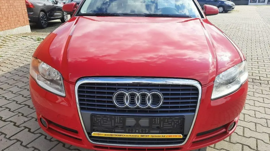 AUDI A4 -