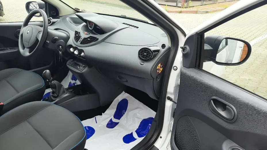 RENAULT Twingo -