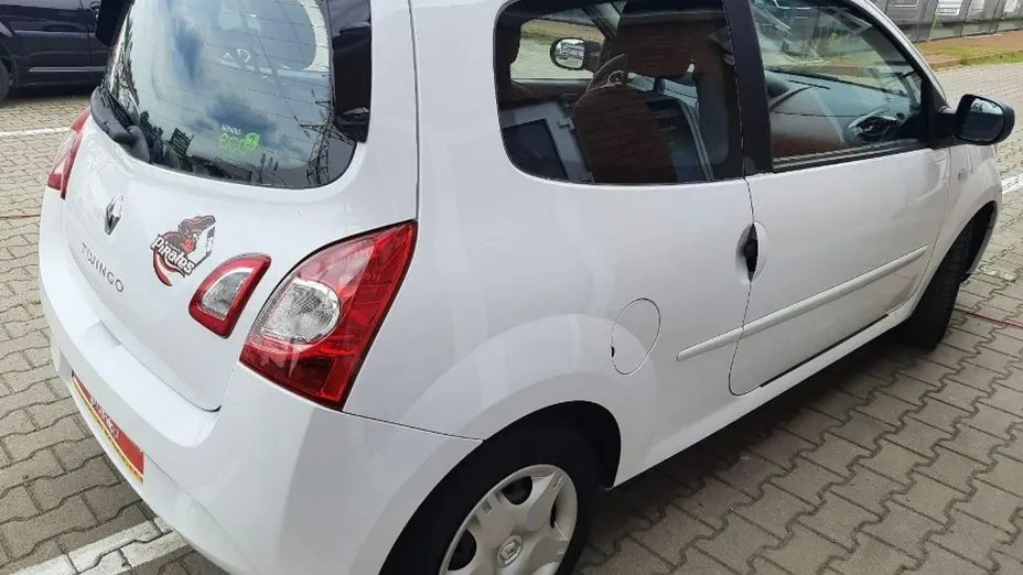 RENAULT Twingo -