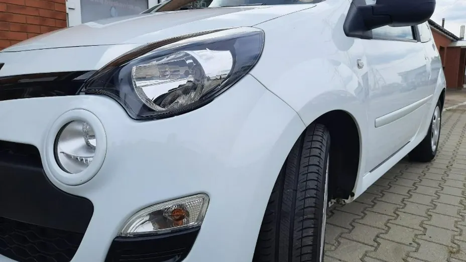 RENAULT Twingo -