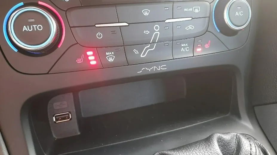 FORD Focus -