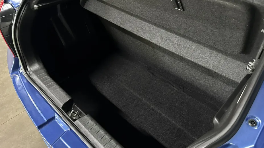 SUZUKI Baleno -