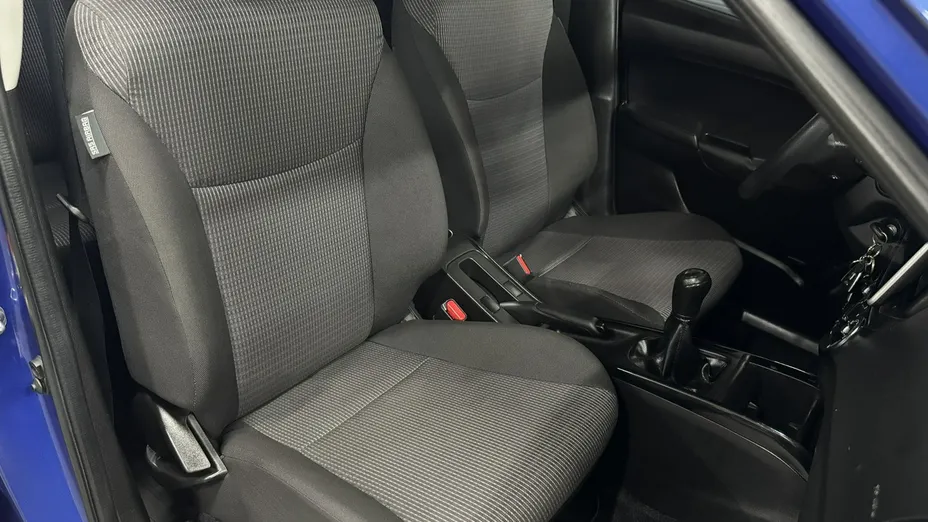 SUZUKI Baleno -