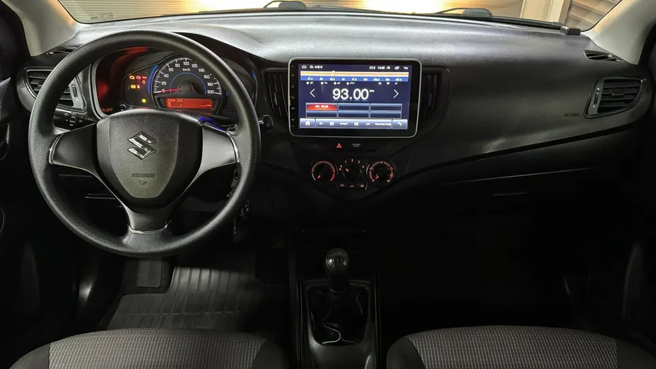 SUZUKI Baleno -