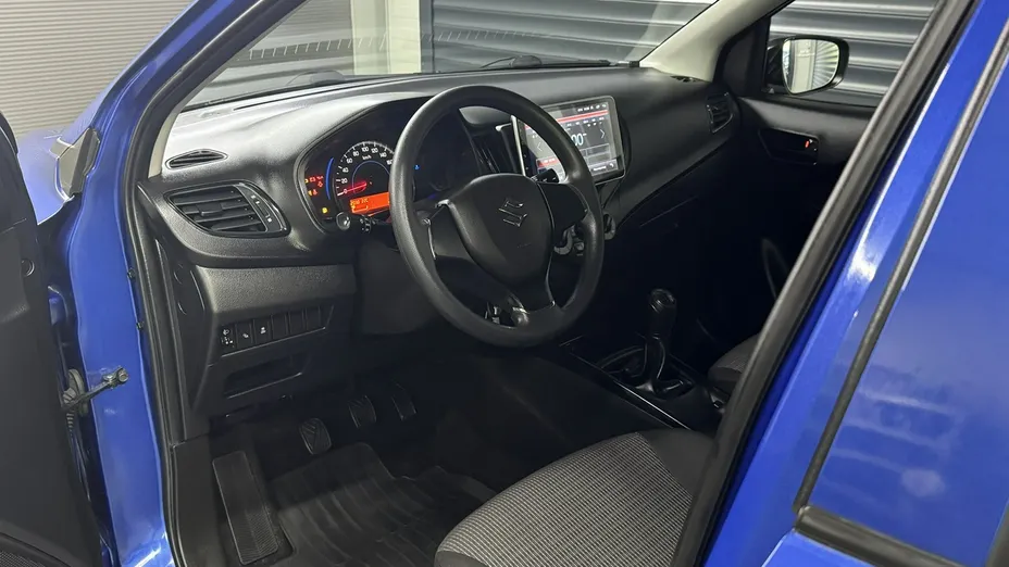 SUZUKI Baleno -