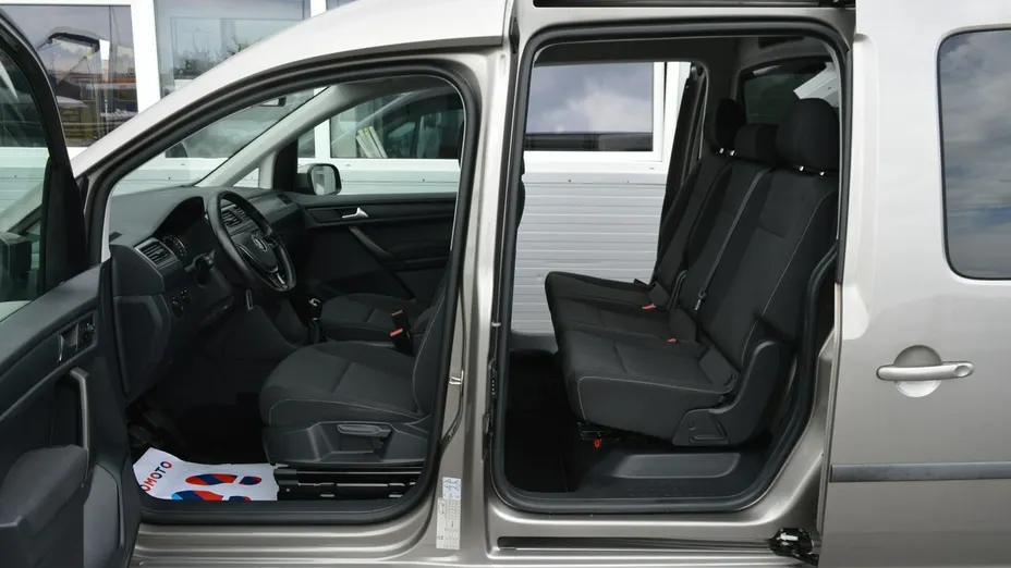 VOLKSWAGEN Caddy -